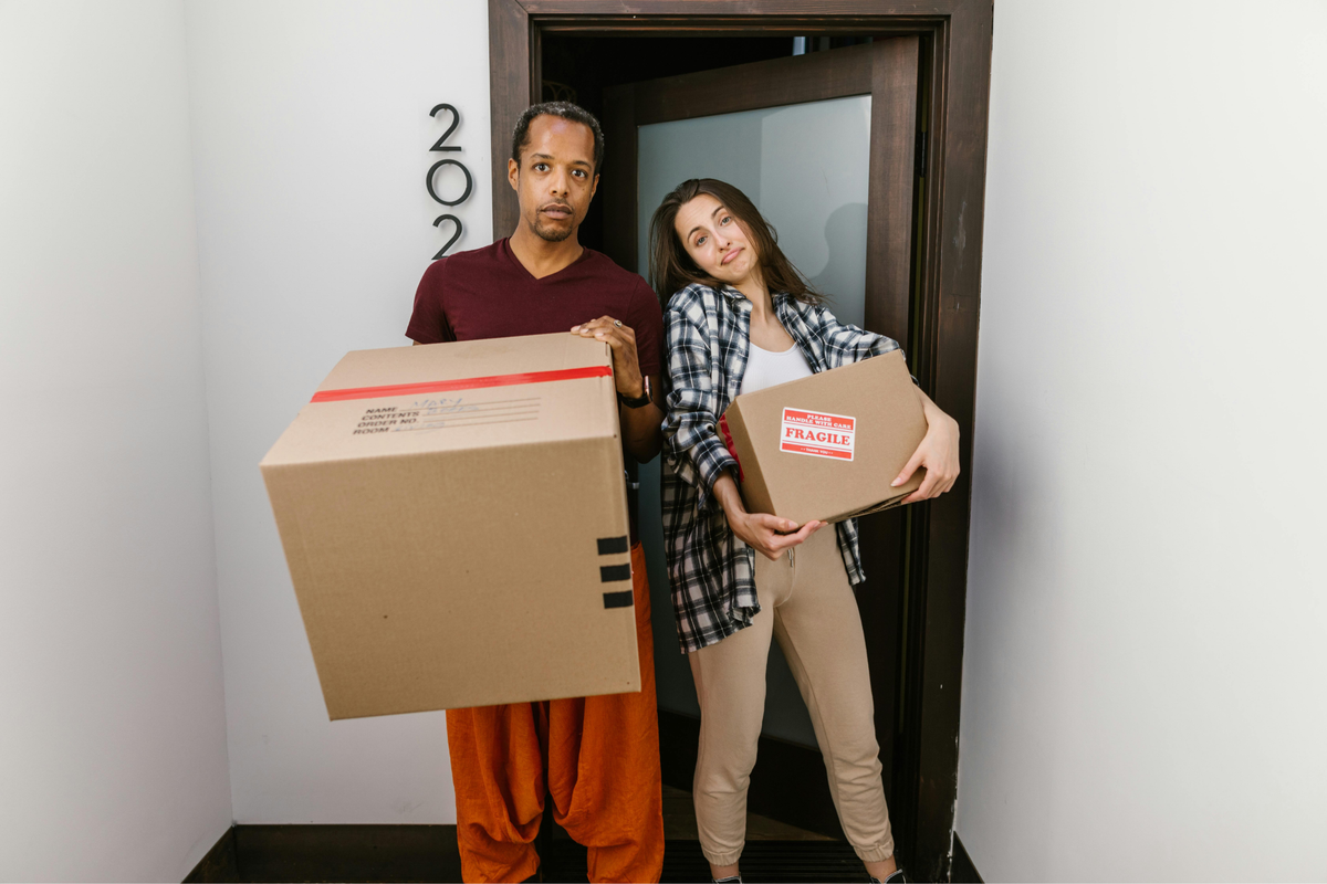 7 Trashy Reasons to Move House | The Garbage Blog